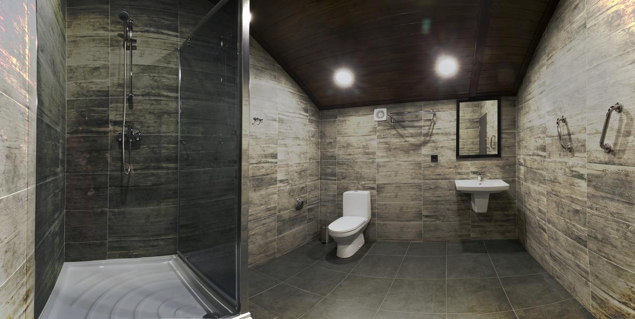 Dating Hotel Cherry Twins (Adults Only) Kiev Eksteriør billede